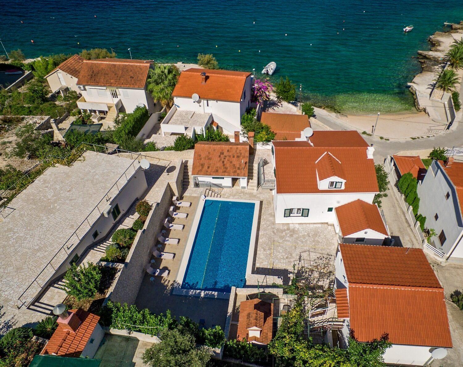 Apartments Bisernica-With Pool Razanj Bagian luar foto