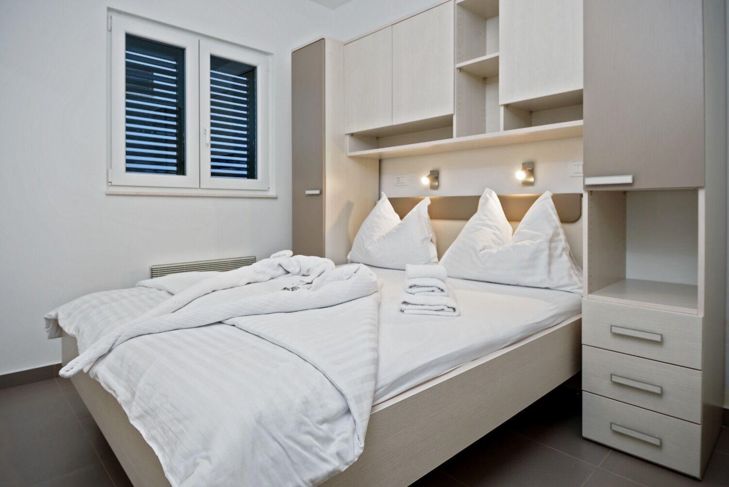 Apartments Bisernica-With Pool Razanj Bagian luar foto