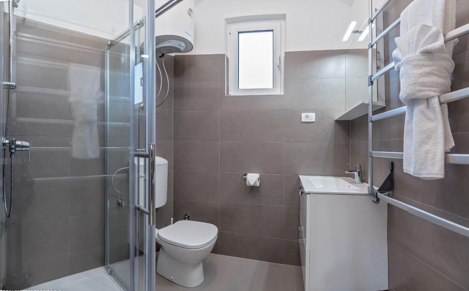 Apartments Bisernica-With Pool Razanj Bagian luar foto
