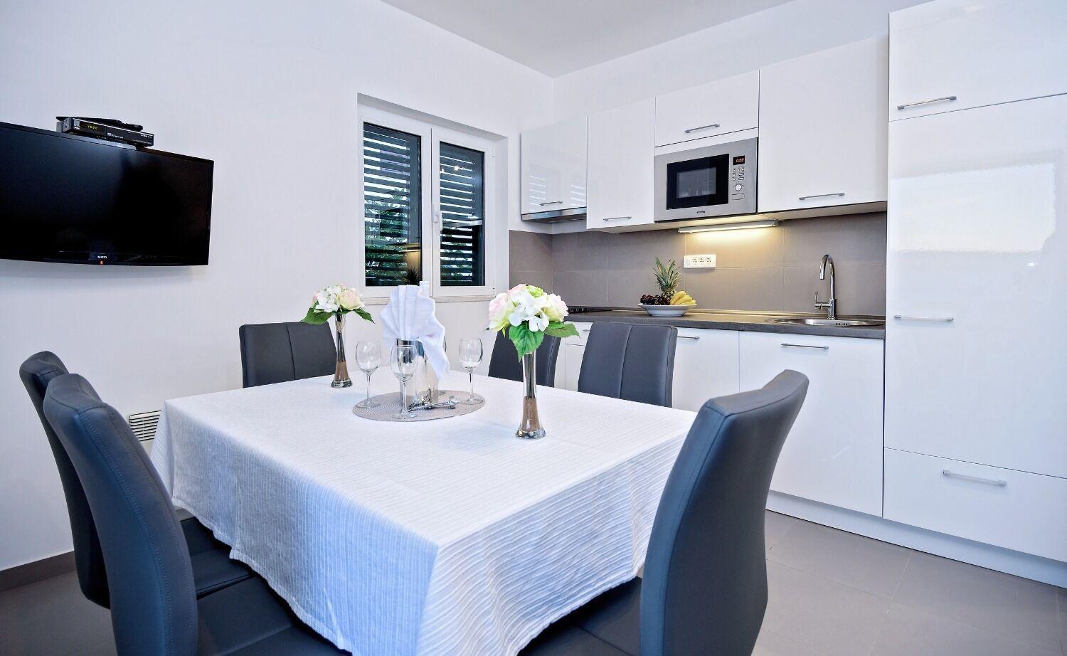 Apartments Bisernica-With Pool Razanj Bagian luar foto